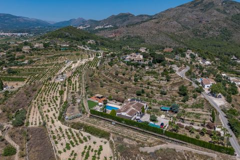 Villa in Lliber, Alicante, Lliber - € 1.250.000 | Ref: 2401 - foto 41