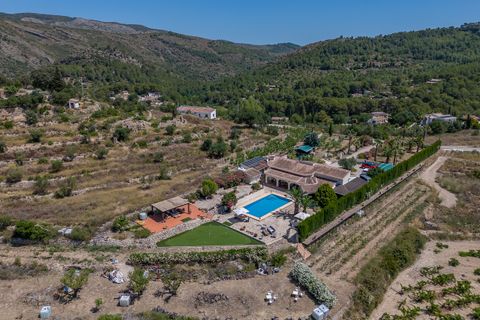 Villa in Lliber, Alicante, Lliber - € 1.250.000 | Ref: 2401 - foto 42