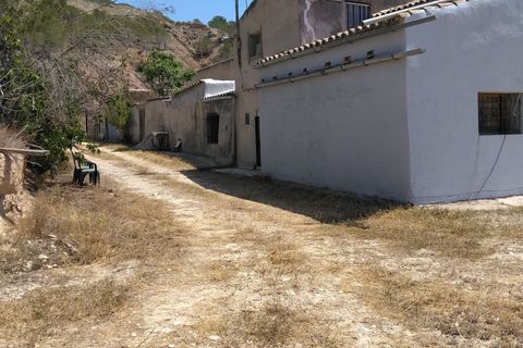 Landejendom i Pinoso, Alicante, Pinoso - € 125.000 | Ref: P5528 - foto 2