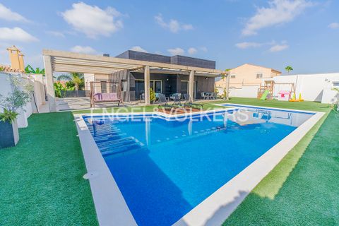 Villa a Mutxamel, Alicante, Mutxamel - € 915.000 | Ref: W-0476KG - foto 2