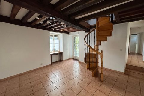 Villa a Bar-sur-Aube, Aube, Bar-sur-Aube - € 500/mes | Ref: 9596 - foto 2