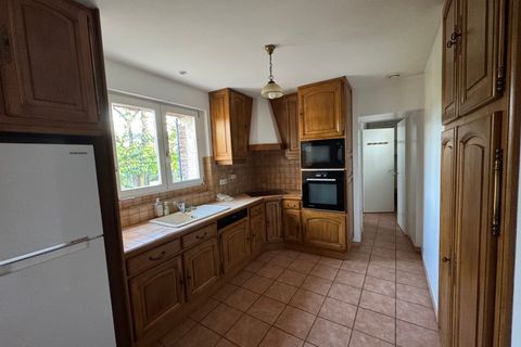 Villa a Bar-sur-Aube, Aube, Bar-sur-Aube - € 500/mes | Ref: 9596 - foto 3