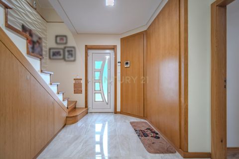 Villa i Gondomar, Porto, Gondomar - € 499.000 | Ref: C0272-02757 - foto 2