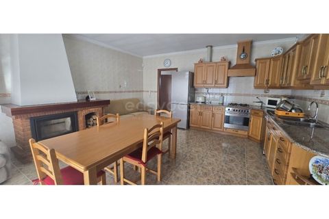 Villa in Monte Real, Leiria, Monte Real - € 1,200/month | Ref: LE99527NZ - photo 4