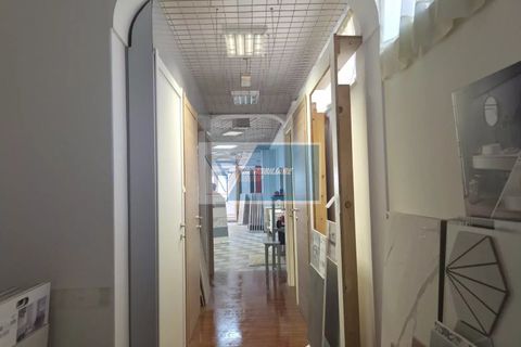 L'establiment comercial a Rosolini, Siracusa, Rosolini - € 230.000 | Ref: AV VCOM 14 - foto 13
