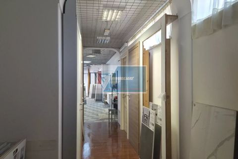 L'establiment comercial a Rosolini, Siracusa, Rosolini - € 230.000 | Ref: AV VCOM 14 - foto 14