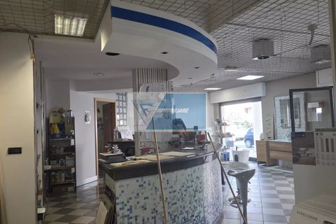 L'establiment comercial a Rosolini, Siracusa, Rosolini - € 230.000 | Ref: AV VCOM 14 - foto 19