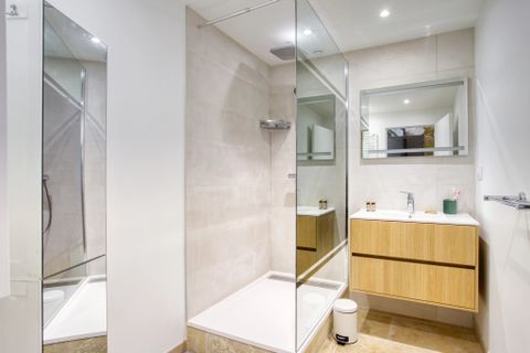 Erhvervsejendom i Lyon, Rhone, Lyon - € 330.000 | Ref: 87121066 - foto 6