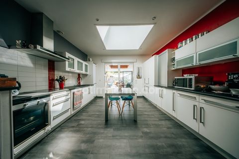 Villa i La Rochelle, Charente-Maritime, La Rochelle - € 750.000 | Ref: 830039680290 - foto 12