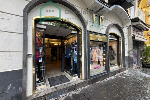 Erhvervsejendom i Naples, Naples, Naples - € 310.000 | Ref: CORSO GARIBALDI - foto 1