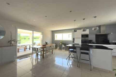 Villa a Le Cendre, Puy-de-Dome, Le Cendre - € 420.000 | Ref: 830034358379 - foto 6