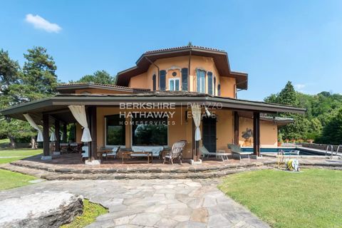 Villa en Como, Como, Como - € 4.850.000 | Ref: ILO2355.1 - photo 16