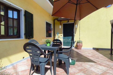 Byhus i Carrara, Massa and Carrara, Carrara - € 165.000 | Ref: 3740 - foto 2