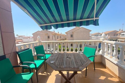 Lejlighed i Playa Flamenca, Alicante, Playa Flamenca - € 199.950 | Ref: V-77808 - foto 5