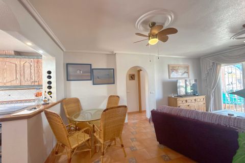 Lejlighed i Playa Flamenca, Alicante, Playa Flamenca - € 199.950 | Ref: V-77808 - foto 11