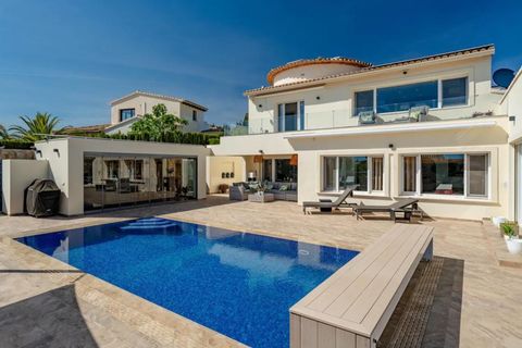 Villa i Moraira, Alicante, Moraira - € 1.780.000 | Ref: F1432/6084 - foto 2