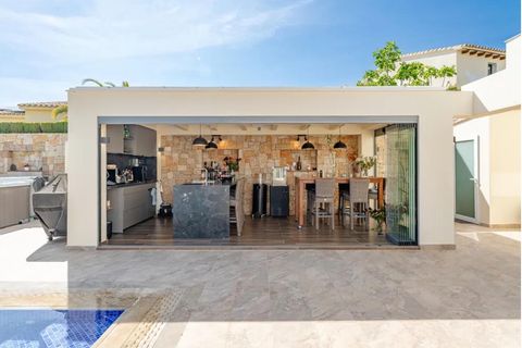 Villa i Moraira, Alicante, Moraira - € 1.780.000 | Ref: F1432/6084 - foto 8