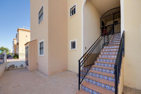 Bungalow i Torrevieja, Alicante, Torrevieja - € 149.900 | Ref: 787317 - foto 25