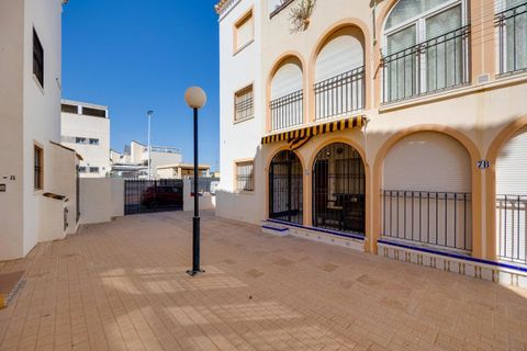 Bungalow i Torrevieja, Alicante, Torrevieja - € 149.900 | Ref: 787317 - foto 26