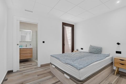 Villa i Torrevieja, Alicante, Torrevieja - € 515.000 | Ref: MLSC9622172 - foto 24