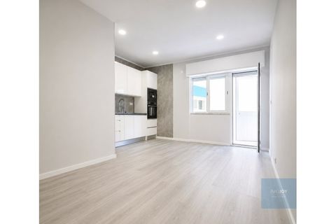 Lejlighed i Amadora, Lisbon, Amadora - € 255.000 | Ref: APTHS059 - foto 2