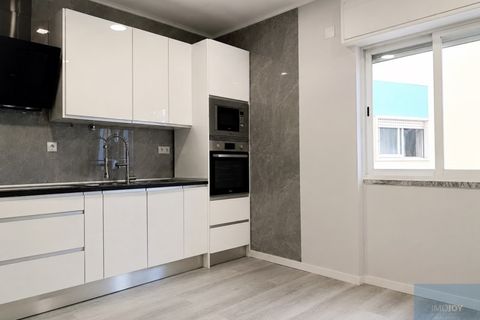 Lejlighed i Amadora, Lisbon, Amadora - € 255.000 | Ref: APTHS059 - foto 10