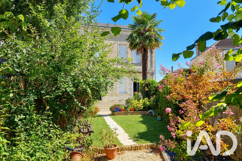 Byhus i Cognac, Charente, Cognac - € 399.500 | Ref: 33293 - foto 1