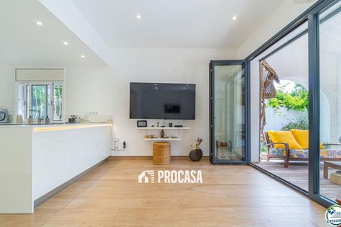 Villa a Empuriabrava, Gerona, Empuriabrava - € 569.000 | Ref: 4350 - foto 11