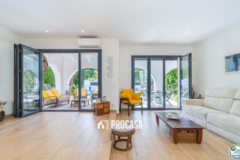 Villa a Empuriabrava, Gerona, Empuriabrava - € 569.000 | Ref: 4350 - foto 12