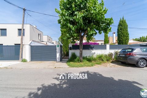 Villa a Empuriabrava, Gerona, Empuriabrava - € 569.000 | Ref: 4350 - foto 35