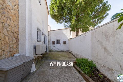 Villa a Empuriabrava, Gerona, Empuriabrava - € 569.000 | Ref: 4350 - foto 45