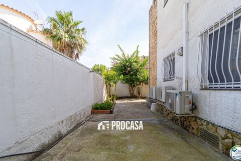 Villa a Empuriabrava, Gerona, Empuriabrava - € 569.000 | Ref: 4350 - foto 46
