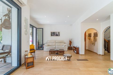 Villa a Empuriabrava, Gerona, Empuriabrava - € 569.000 | Ref: 4350 - foto 50