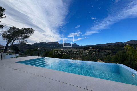 Villa i Calpe, Alicante, Calpe - € 1 135 000 | Ref: ALT69566 - foto 2