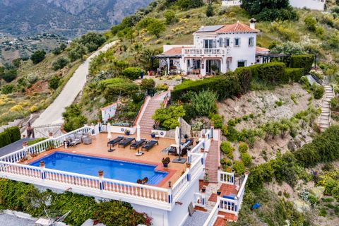 Villa in Canillas De Aceituno, Malaga - foto 1