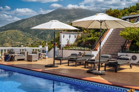 Villa in Canillas De Aceituno, Malaga - foto 4