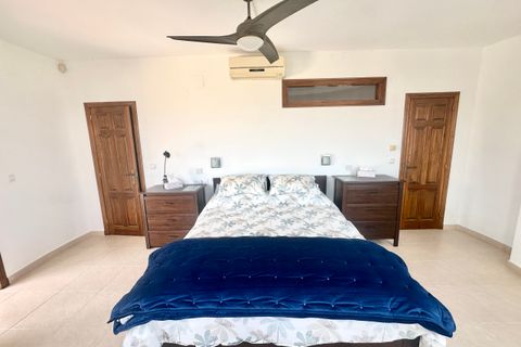 Villa en Pego, Alicante, Pego - € 585.000 | Ref: 1564 - photo 2