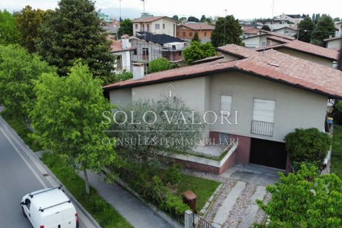 Villa i Castelfranco Veneto, Treviso, Castelfranco Veneto - € 320.000 | Ref: NE C209 - foto 2