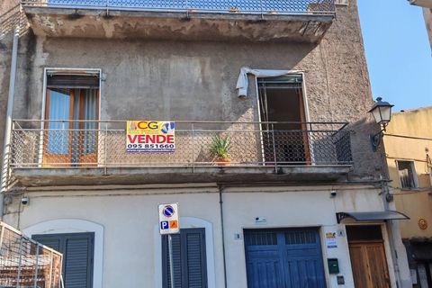 Villa a Paterno, Catania, Paterno - € 95.000 | Ref: 647 - foto 2
