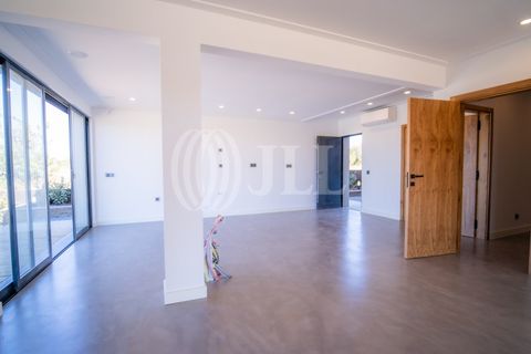 Villa i Quarteira, Faro, Quarteira - € 1.795.000 | Ref: 85380 - foto 3
