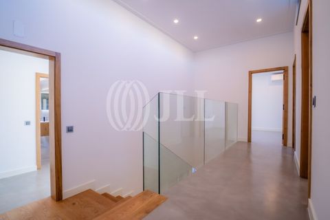 Villa i Quarteira, Faro, Quarteira - € 1.795.000 | Ref: 85380 - foto 8