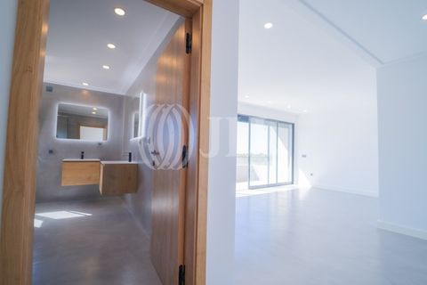Villa i Quarteira, Faro, Quarteira - € 1.795.000 | Ref: 85380 - foto 12