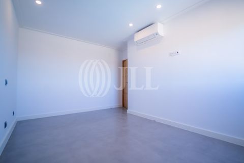 Villa i Quarteira, Faro, Quarteira - € 1.795.000 | Ref: 85380 - foto 19
