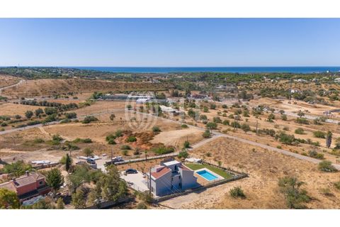 Villa i Quarteira, Faro, Quarteira - € 1.795.000 | Ref: 85380 - foto 34