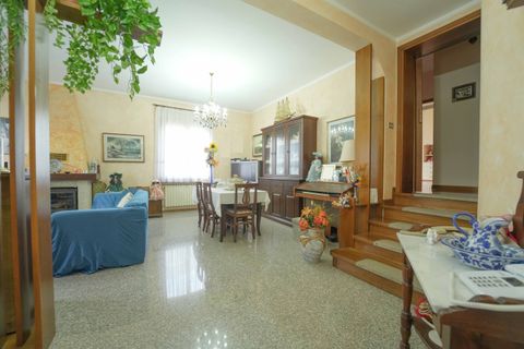 Stadthaus in Verucchio, Rimini, Verucchio - € 350.000 | Ref: 4989 - Foto 9
