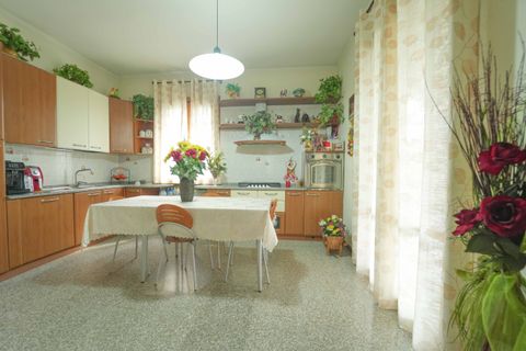Stadthaus in Verucchio, Rimini, Verucchio - € 350.000 | Ref: 4989 - Foto 13