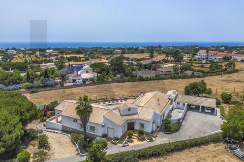 Villa i Carvoeiro, Faro, Carvoeiro - € 1.400.000 | Ref: KWPT-032875 - foto 1