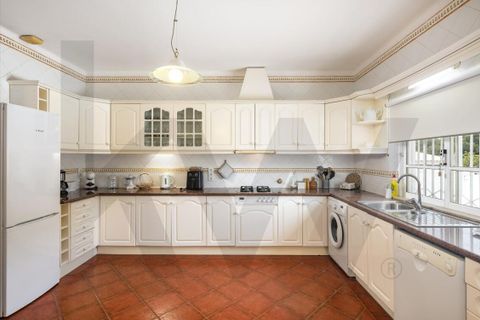 Villa i Carvoeiro, Faro, Carvoeiro - € 1.400.000 | Ref: KWPT-032875 - foto 19