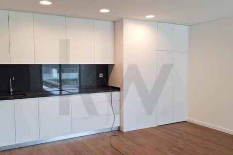 Wohnung in Camarate, Lisbon, Camarate - € 750.000 | Ref: KWPT-035171 - Foto 4
