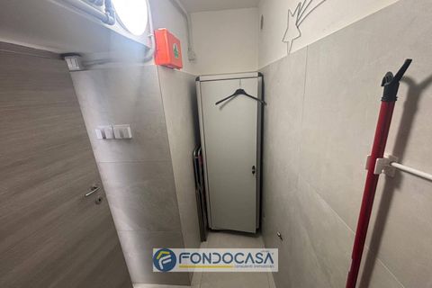 Erhvervsejendom i Sant'Antimo, Naples, Sant'Antimo - € 25.000 | Ref: via sambuci 52 sant'antimo - foto 7